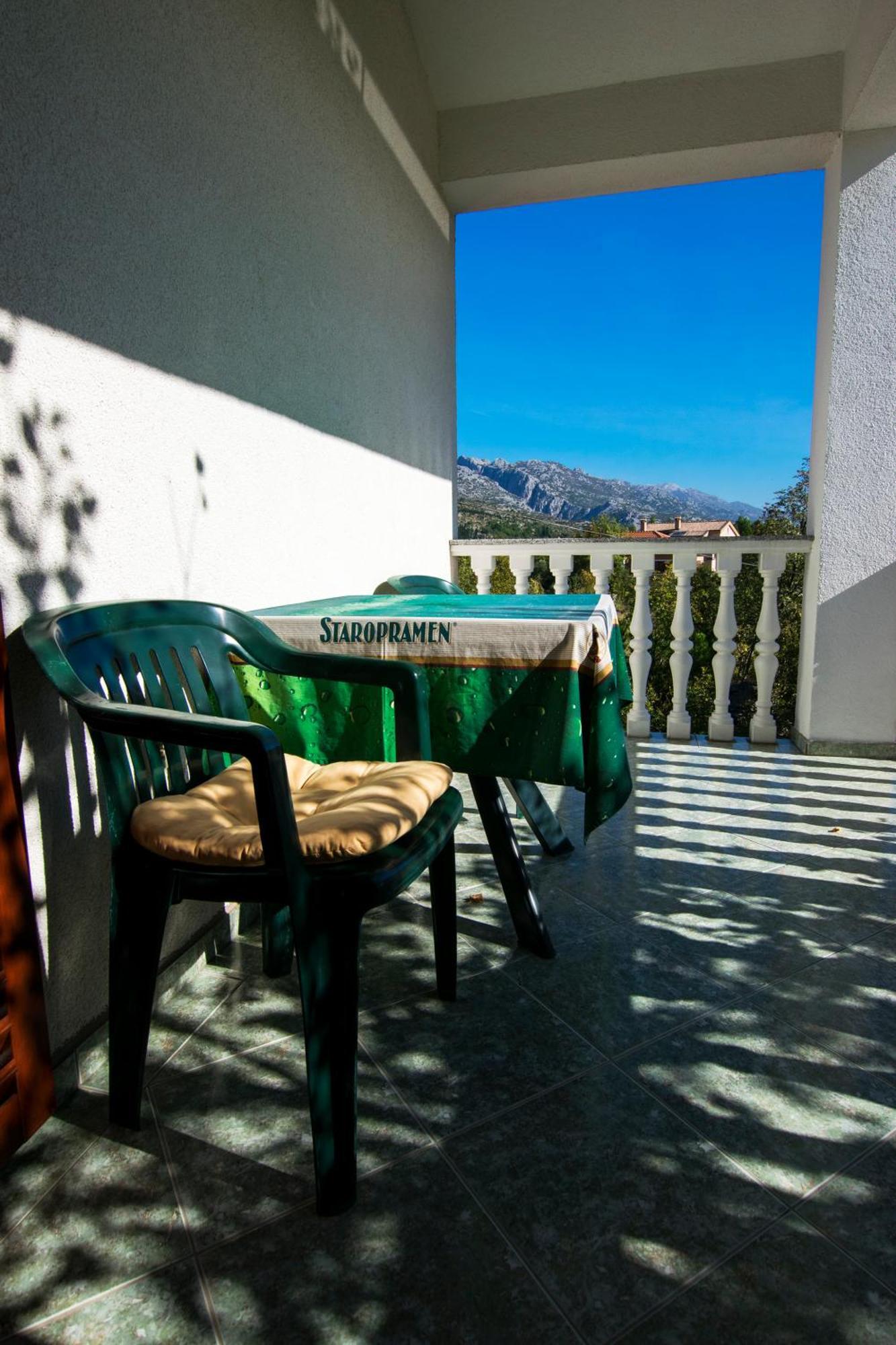 Apartments Zile Starigrad Paklenica Exterior photo
